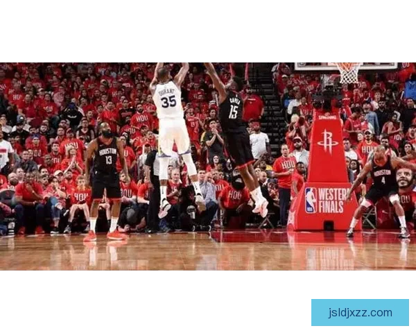 六月八日勇士对决骑士总决赛巅峰之战再掀篮球狂潮全球瞩目一夜